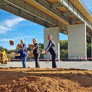 Symbolischer Spatenakt Symbolischer Spatenakt