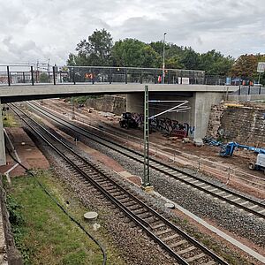 ... ein Gleis fehlt noch ... ein Gleis fehlt noch