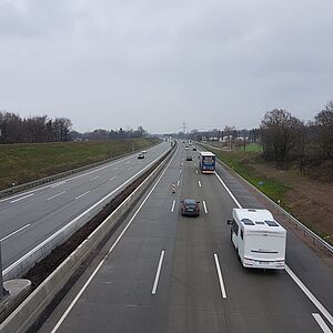 A7 nunmehr mit 6 Fahrstreifen