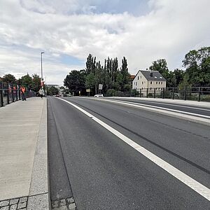 Gebührend Platz auch für den Radverkehr Gebührend Platz auch für den Radverkehr