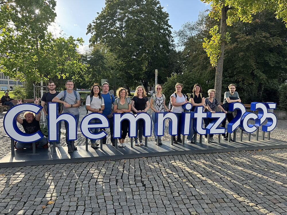 alle frisch und fröhlich auf Entdeckertour