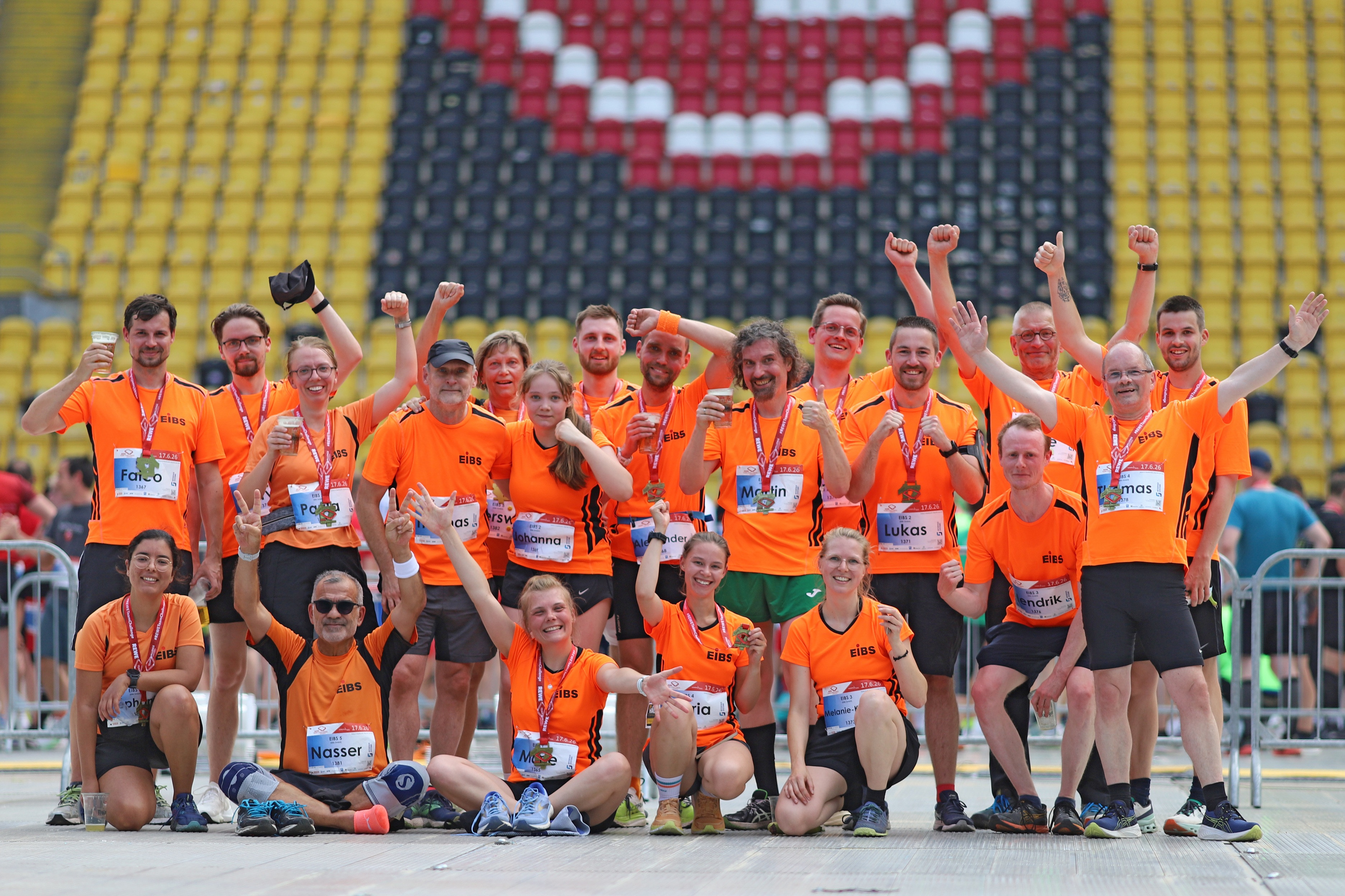 Gemeinsam am Start: EIBS bei der REWE Team Challenge in Dresden.